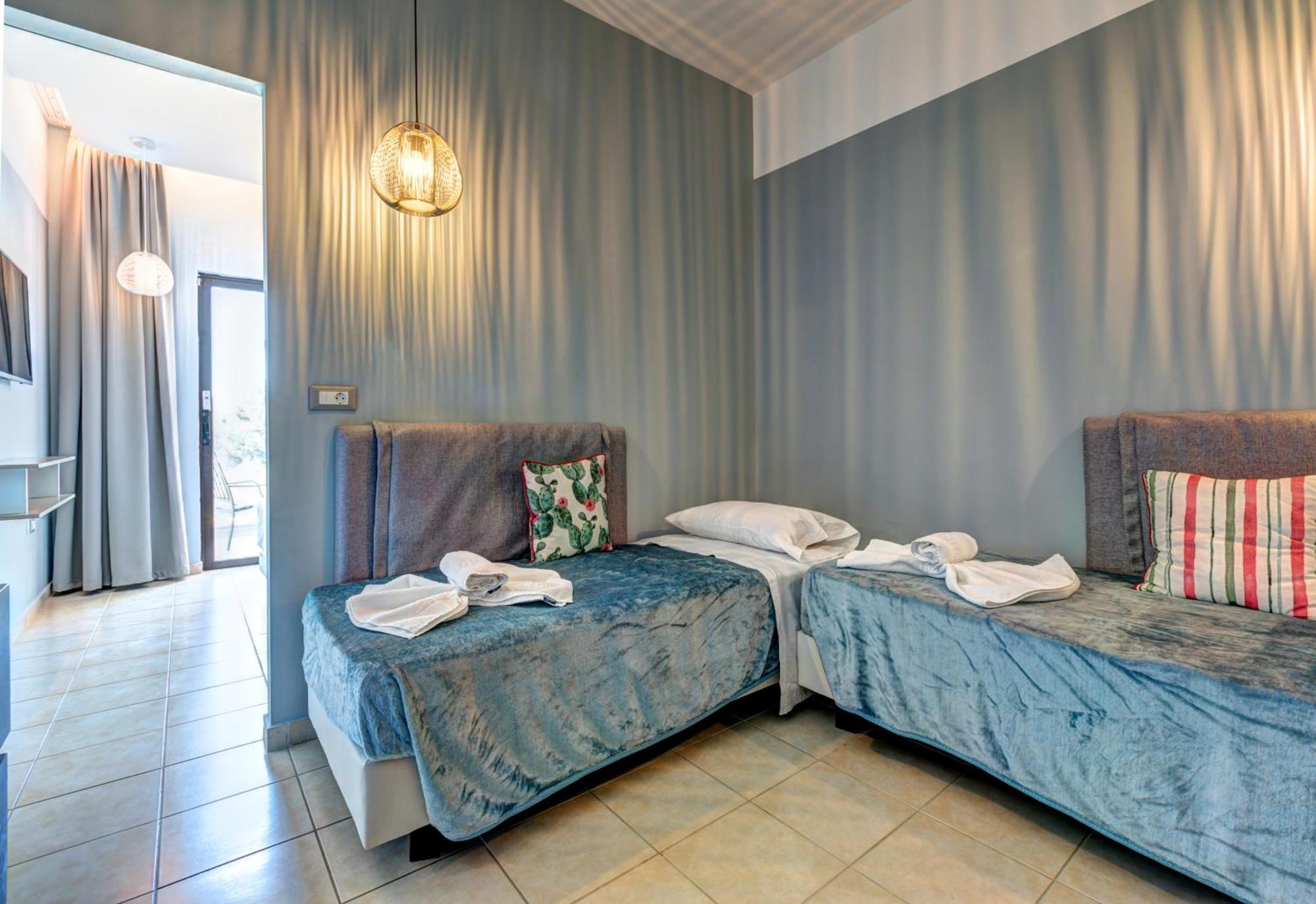 Lindos Breeze Beach Hotel Kiotari Exterior photo